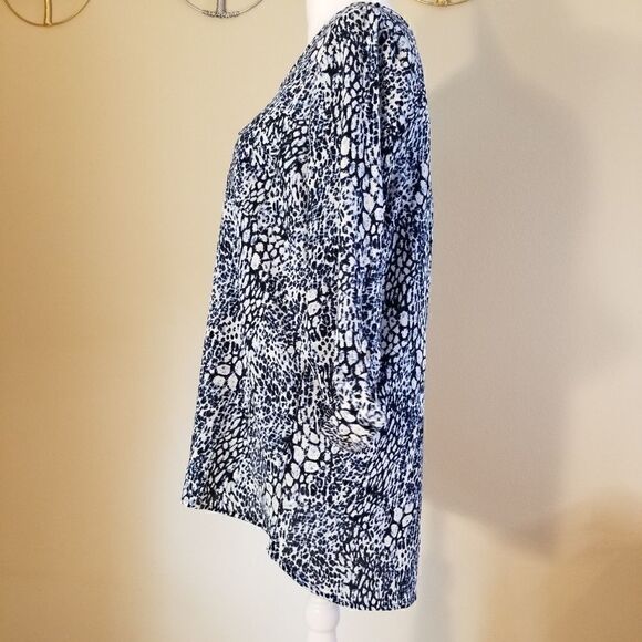 NWT! Cathy Daniels 3/4 Sleeve Zip Neckline Top Med - Picture 2 of 13